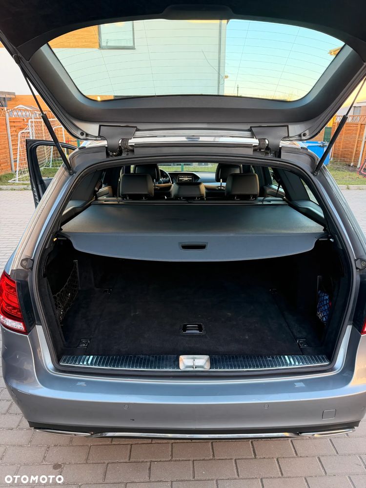 Mercedes-Benz Klasa E 220 BlueTEC 4Matic 7G-TRONIC Avantgarde - 12