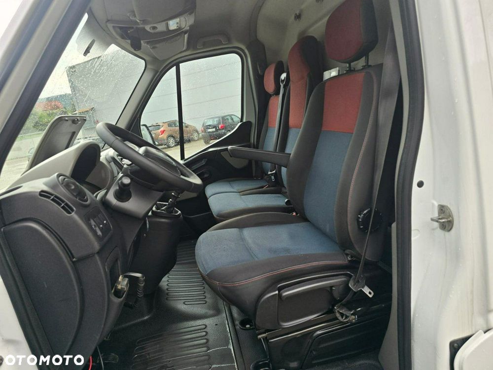 Renault Master - 18