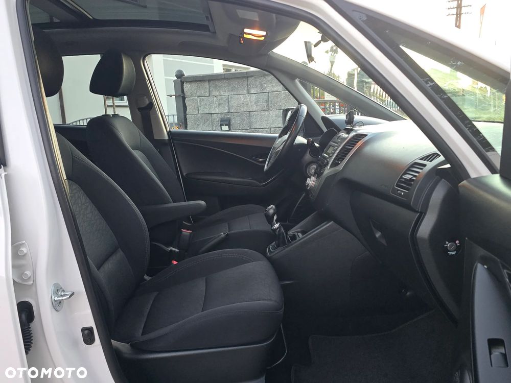 Hyundai ix20 1.4 blue Comfort - 26