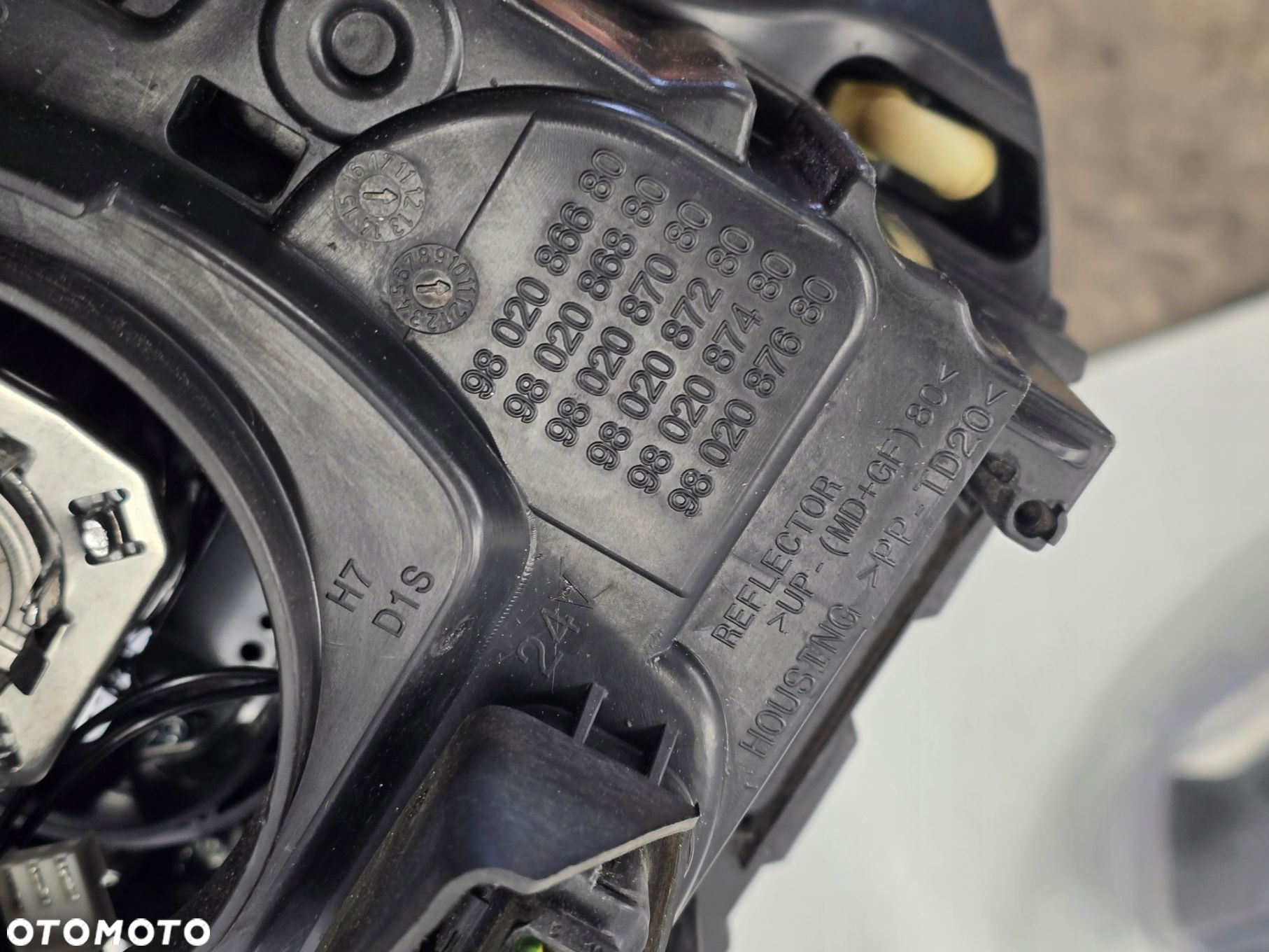 CITROEN DS5 13R LAMPA LEWY PRZÓD PRZEDNIA ANGLIK UK 9802086680 - 11