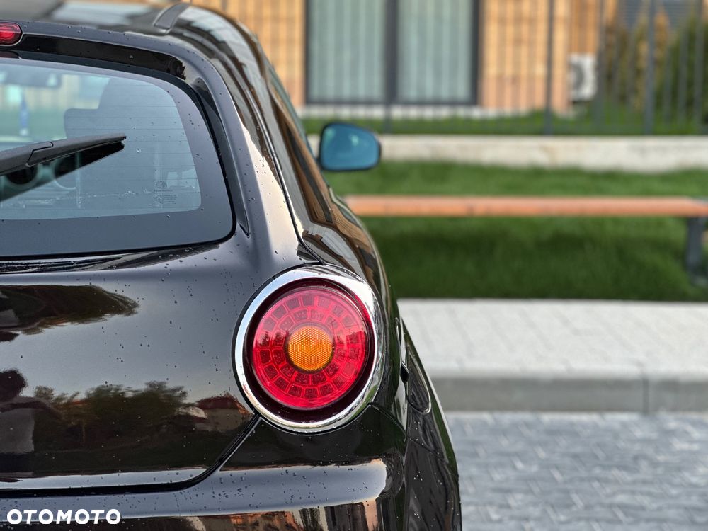 Alfa Romeo Mito 1.4 16V - 12