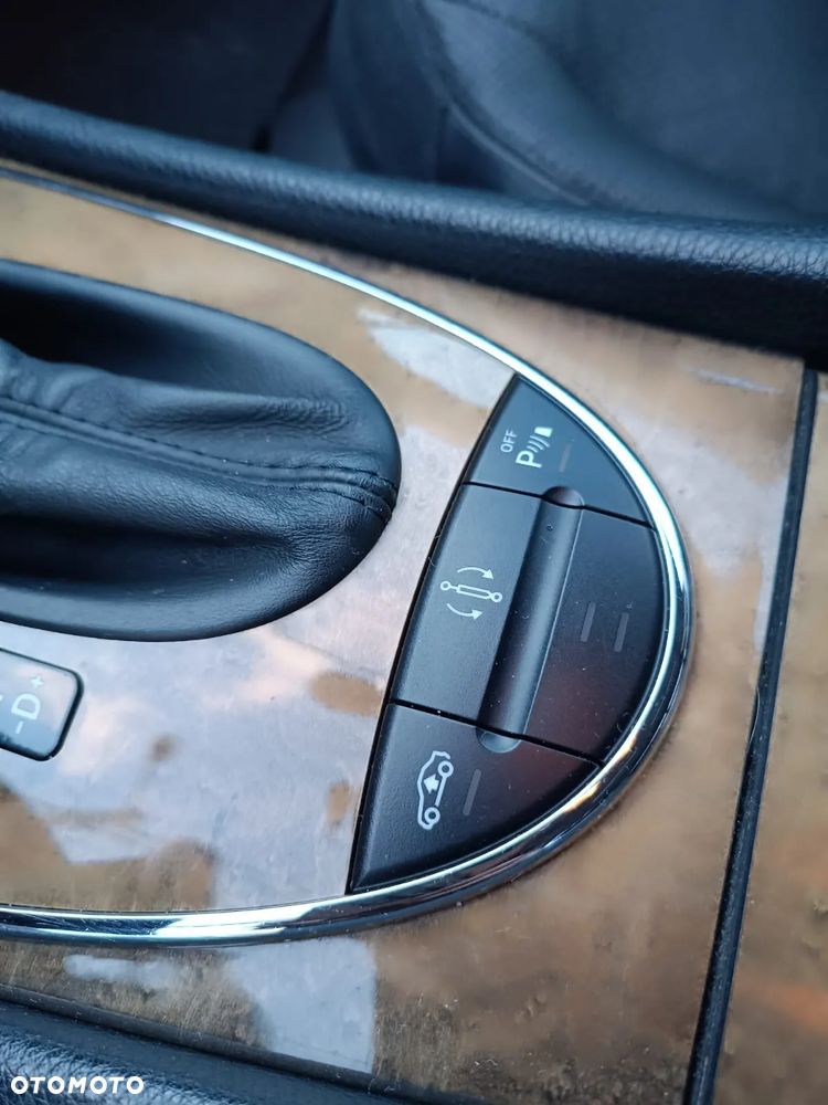 Mercedes-Benz Klasa E 320 CDI 7G-TRONIC Avantgarde - 13