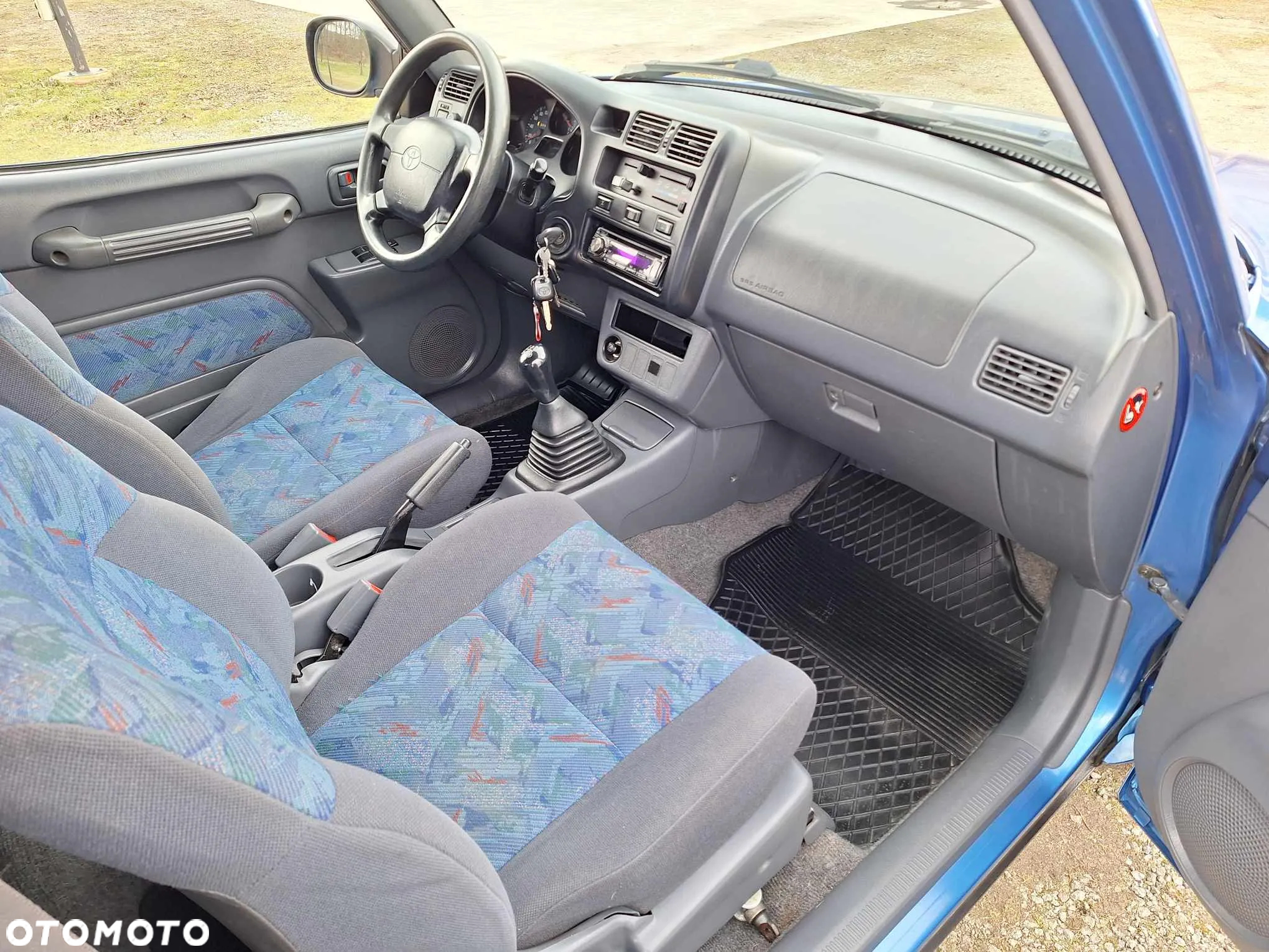 Toyota RAV4 2.0 Special - 6