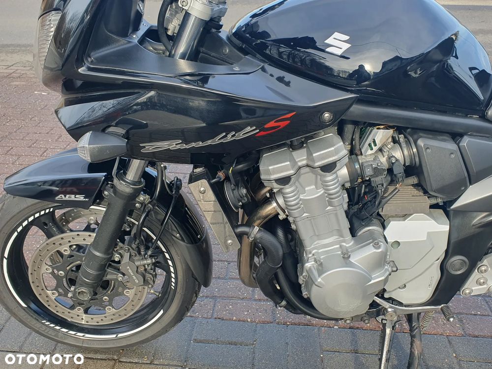 Suzuki Bandit - 32