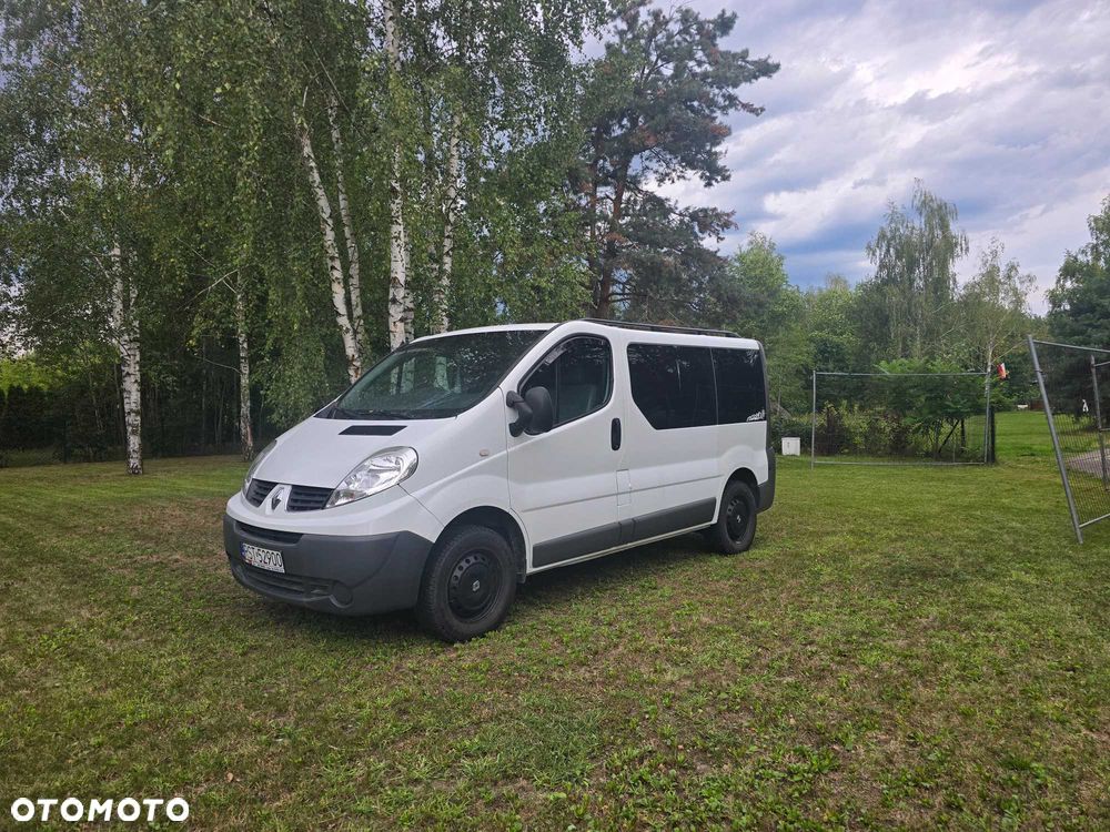 Renault Trafic - 1