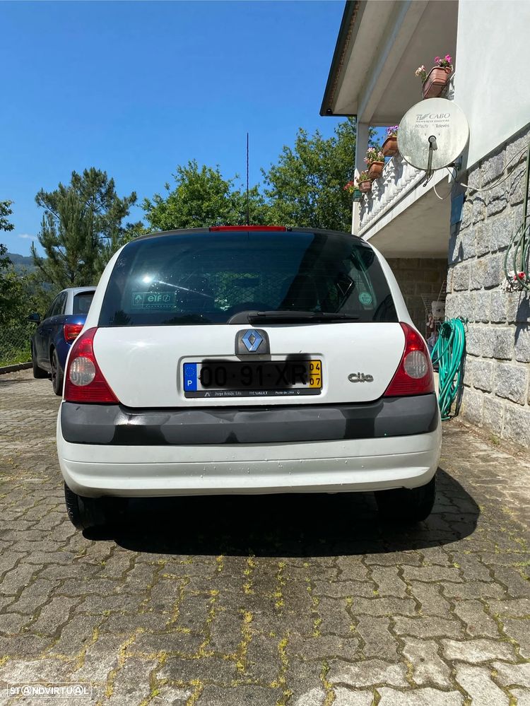 Renault Clio 1.5 dCi Confort - 4