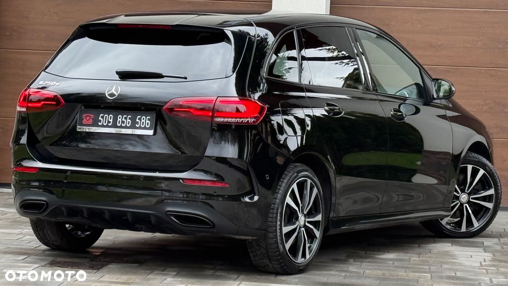 Mercedes-Benz Klasa B 250 e PHEV AMG Line 8G-DCT - 29