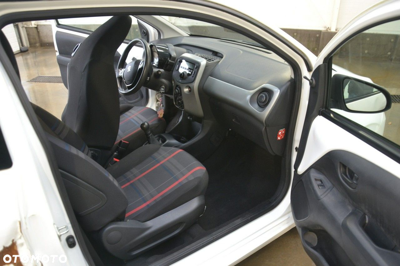 Peugeot 108 - 18