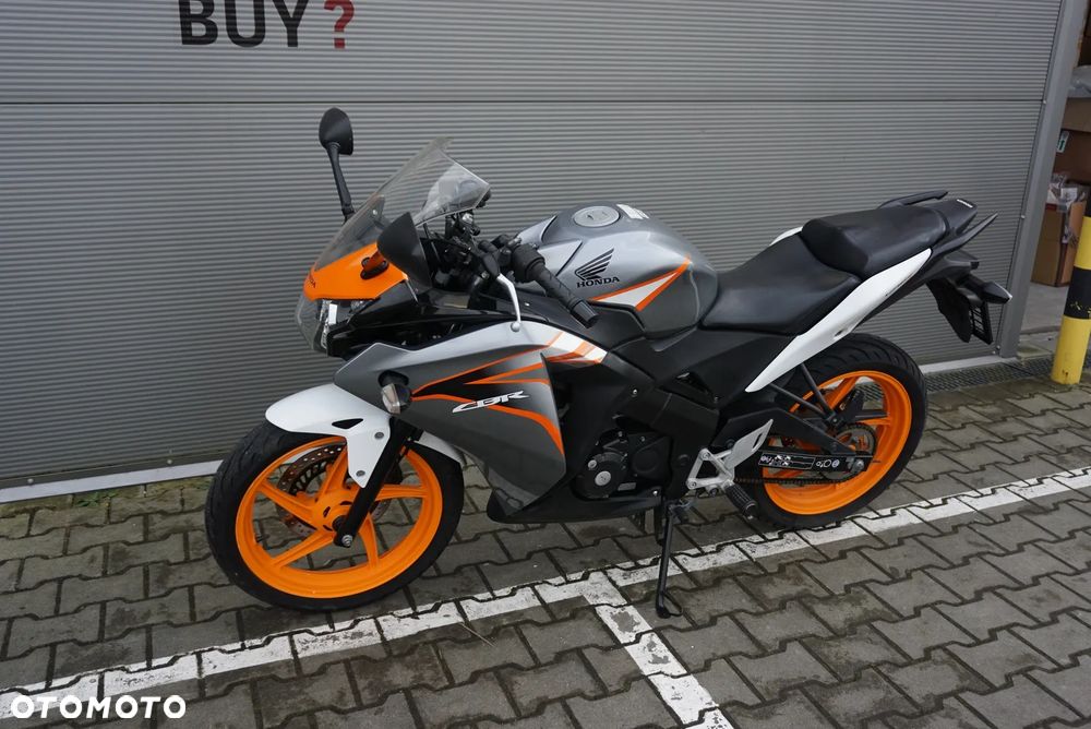 Honda CBR - 5
