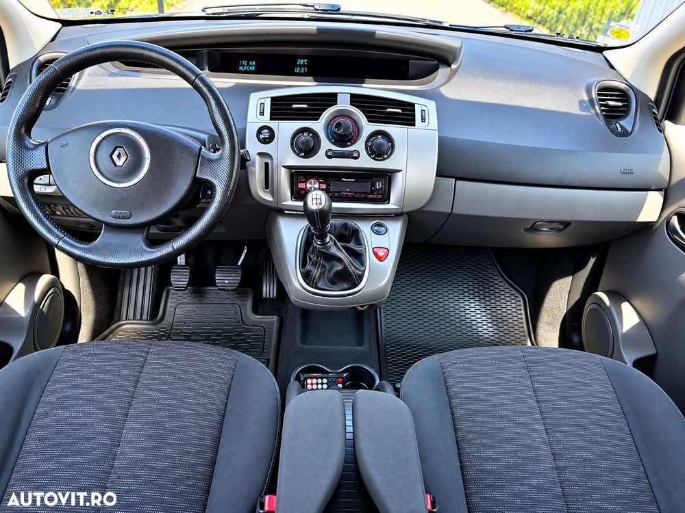 Renault Scenic 2007 photo 5