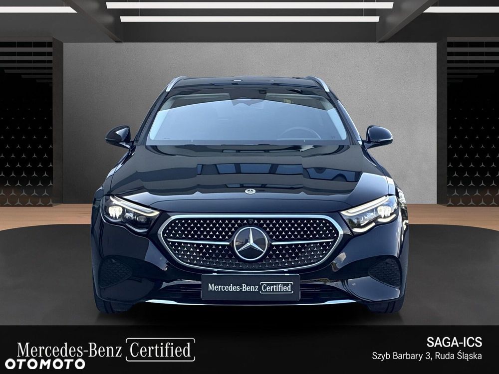 Mercedes-Benz Klasa E - 9