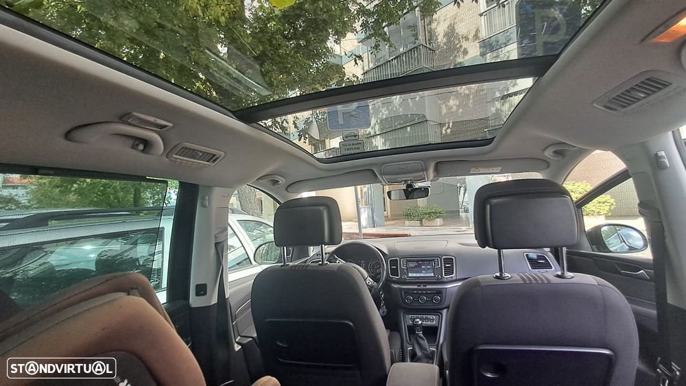 VW Sharan - 13