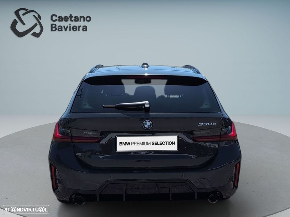 BMW 330 e Touring Pack Desportivo M Pro Auto - 7