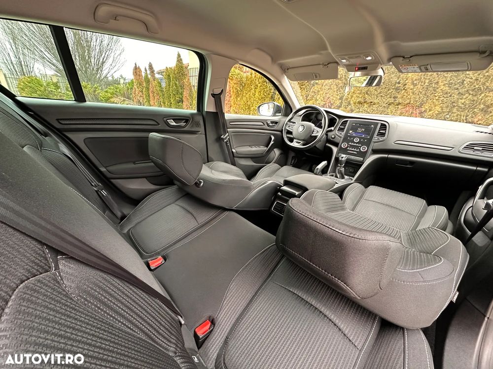 Renault Megane ENERGY TCe 130 LIMITED - 7