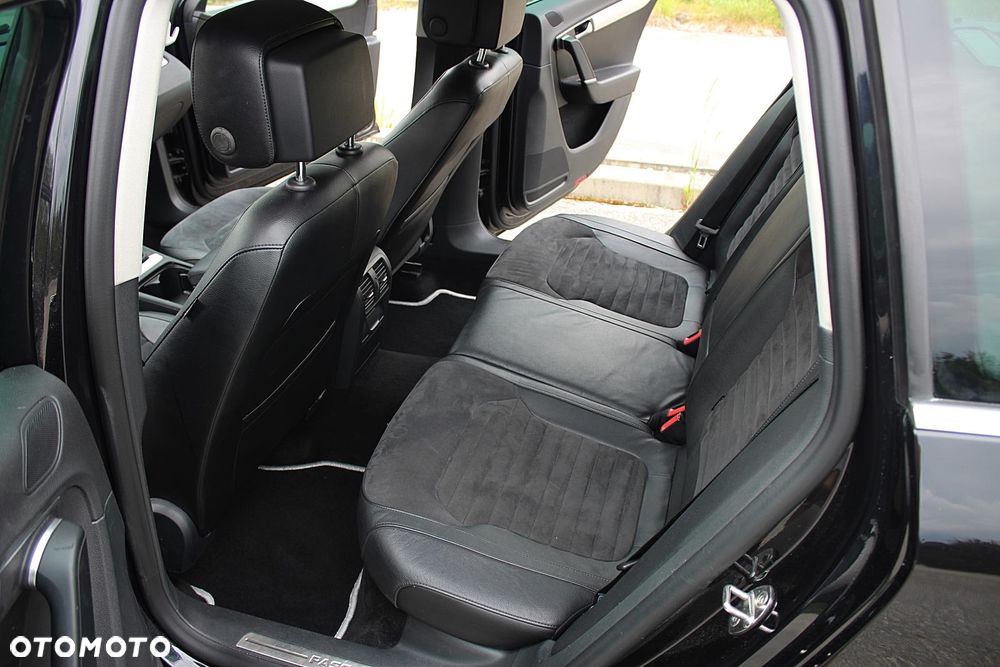 Volkswagen Passat 2.0 TDI Highline - 20