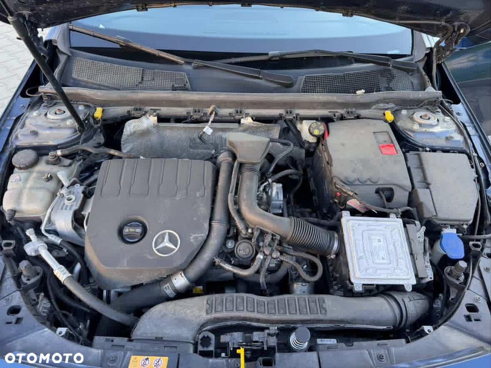Mercedes-Benz Klasa A 200 7G-DCT AMG Line - 14