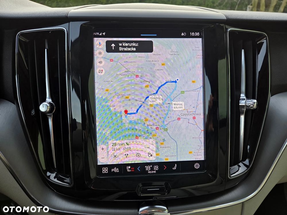 Volvo XC 60 B4 B Geartronic Momentum Pro - 37