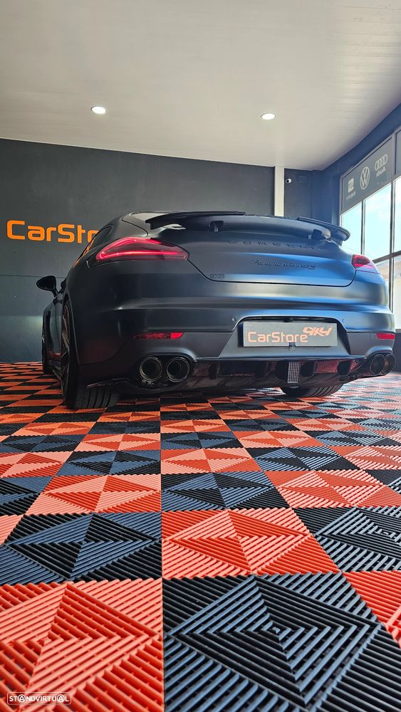 Porsche Panamera Turbo S PDK - 2