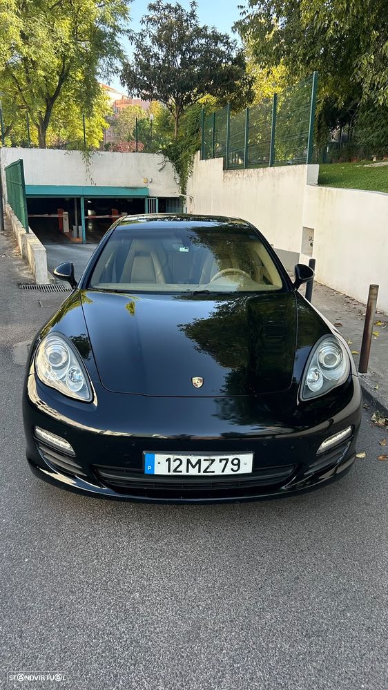 Porsche Panamera 2011 photo 3