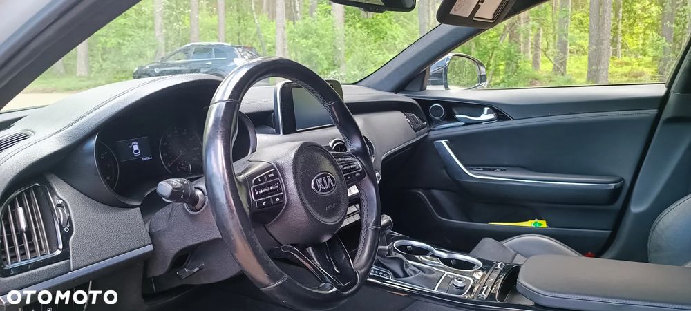 Kia Stinger 2.0 T-GDI XL - 6
