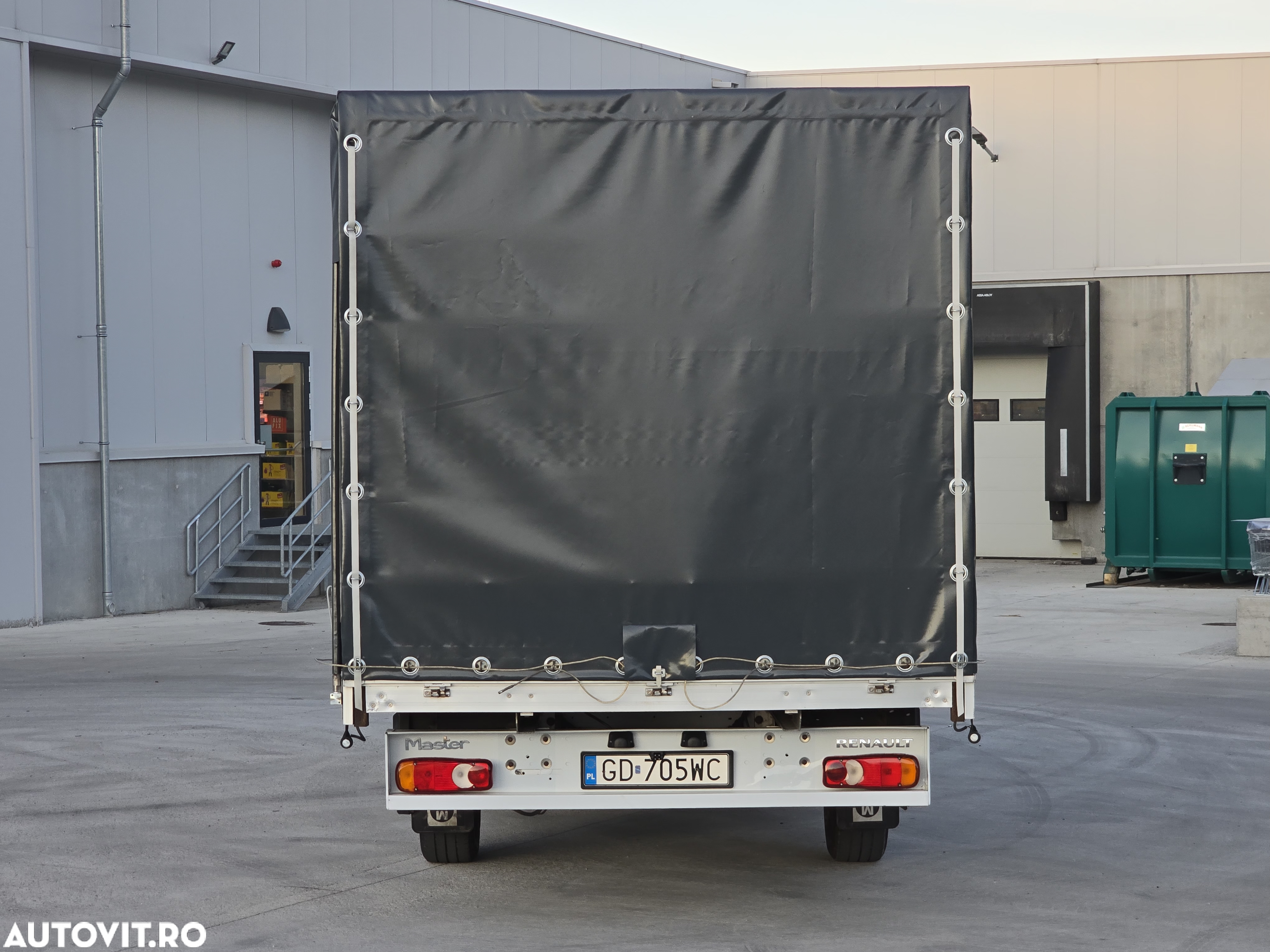 Renault Master - 18
