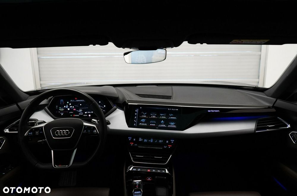 Audi e-tron GT - 17