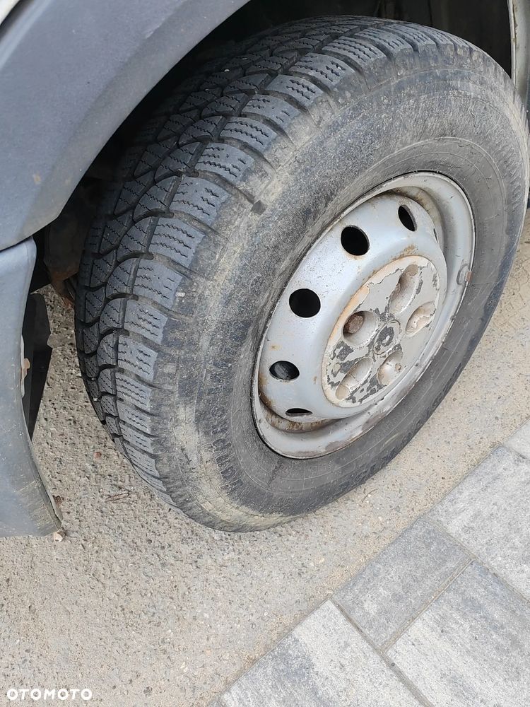 Iveco 35C13 - 16
