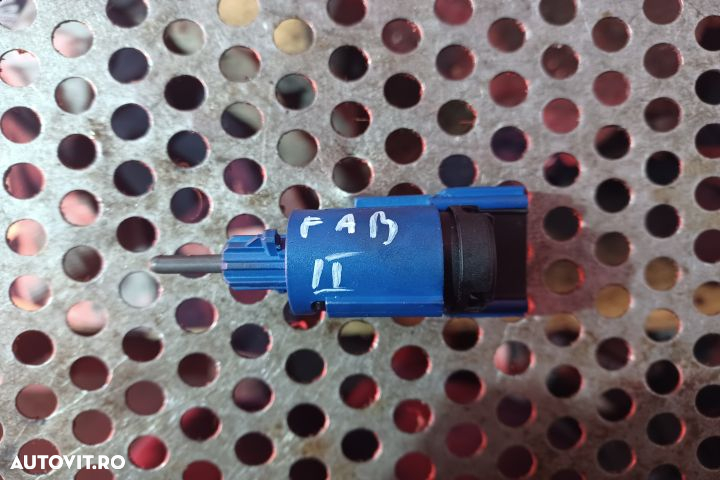 Switch pedala ambreiaj J0927189F Skoda Fabia 5J  [din 2007 pana  2010] seria Hatchback 1.2 MT (70 h - 2