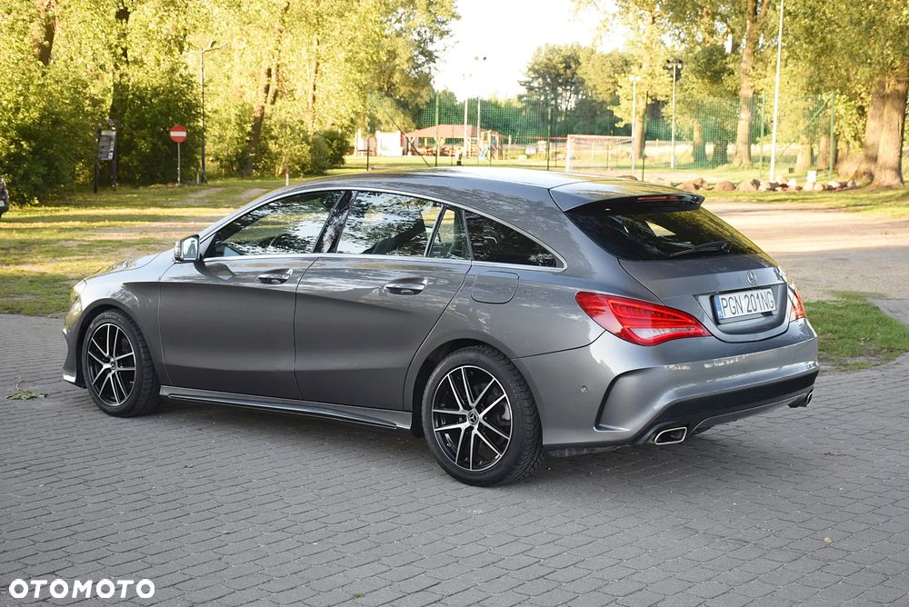 Mercedes-Benz CLA 200 7G-DCT UrbanStyle Edition - 7