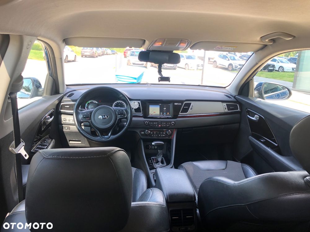 Kia Niro 1.6 GDI Hybrid L Business Line - 13