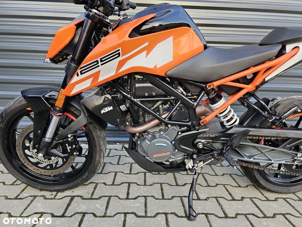 KTM Duke 125 - 12