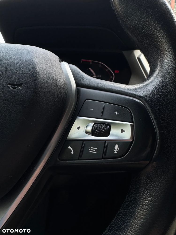 BMW Seria 2 218i M Sport - 22