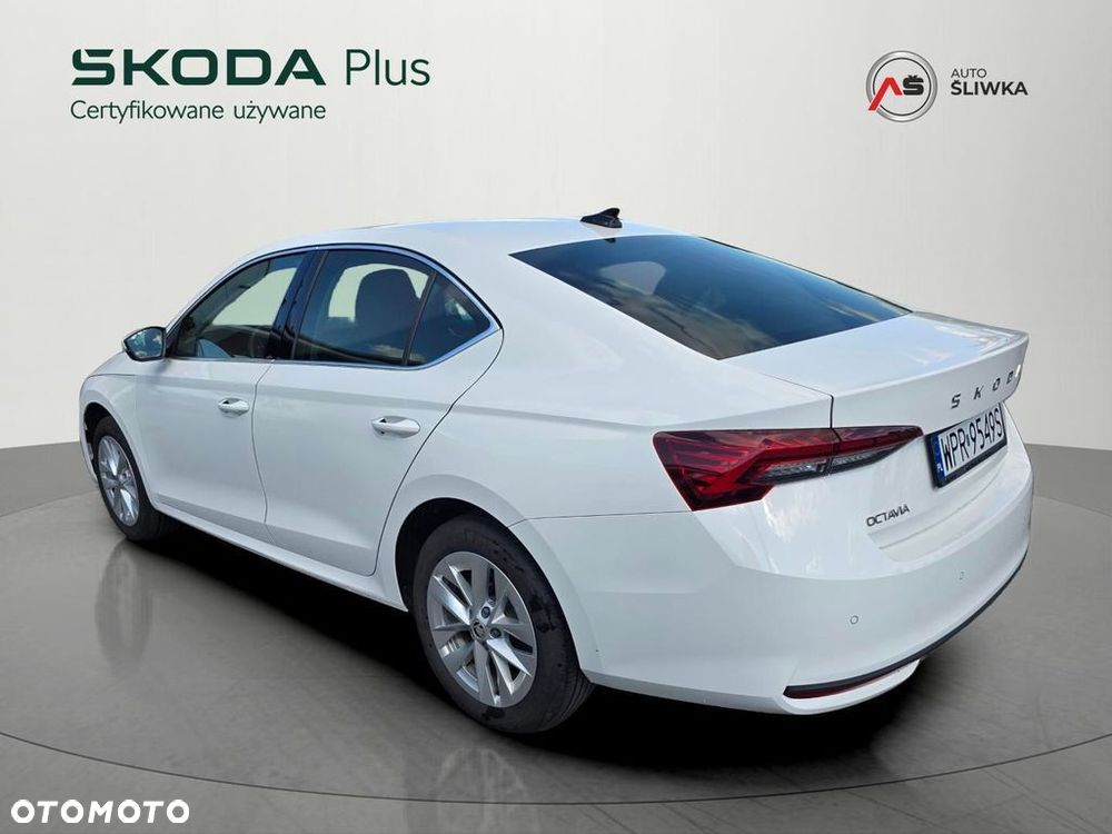 Skoda Octavia 1.5 TSI mHEV Selection DSG - 3