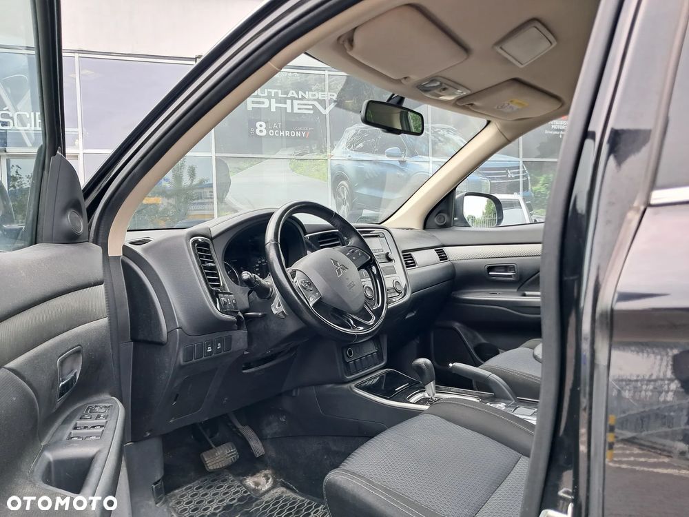 Mitsubishi Outlander 2.0 Intense 4WD CVT - 5