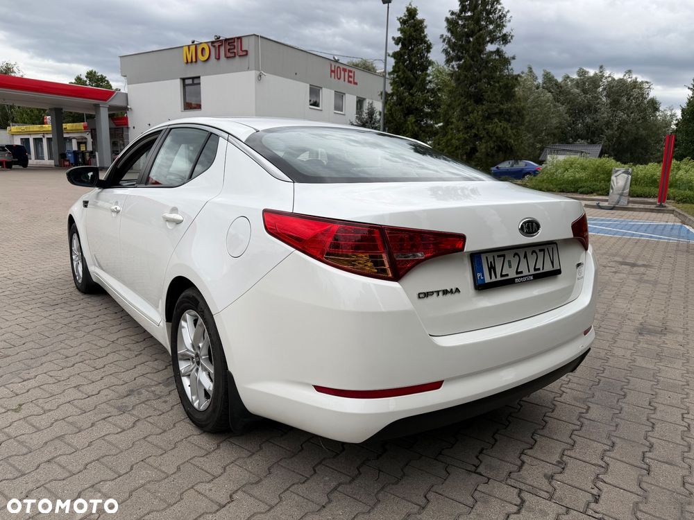 Kia Optima 1.7 CRDi L - 8