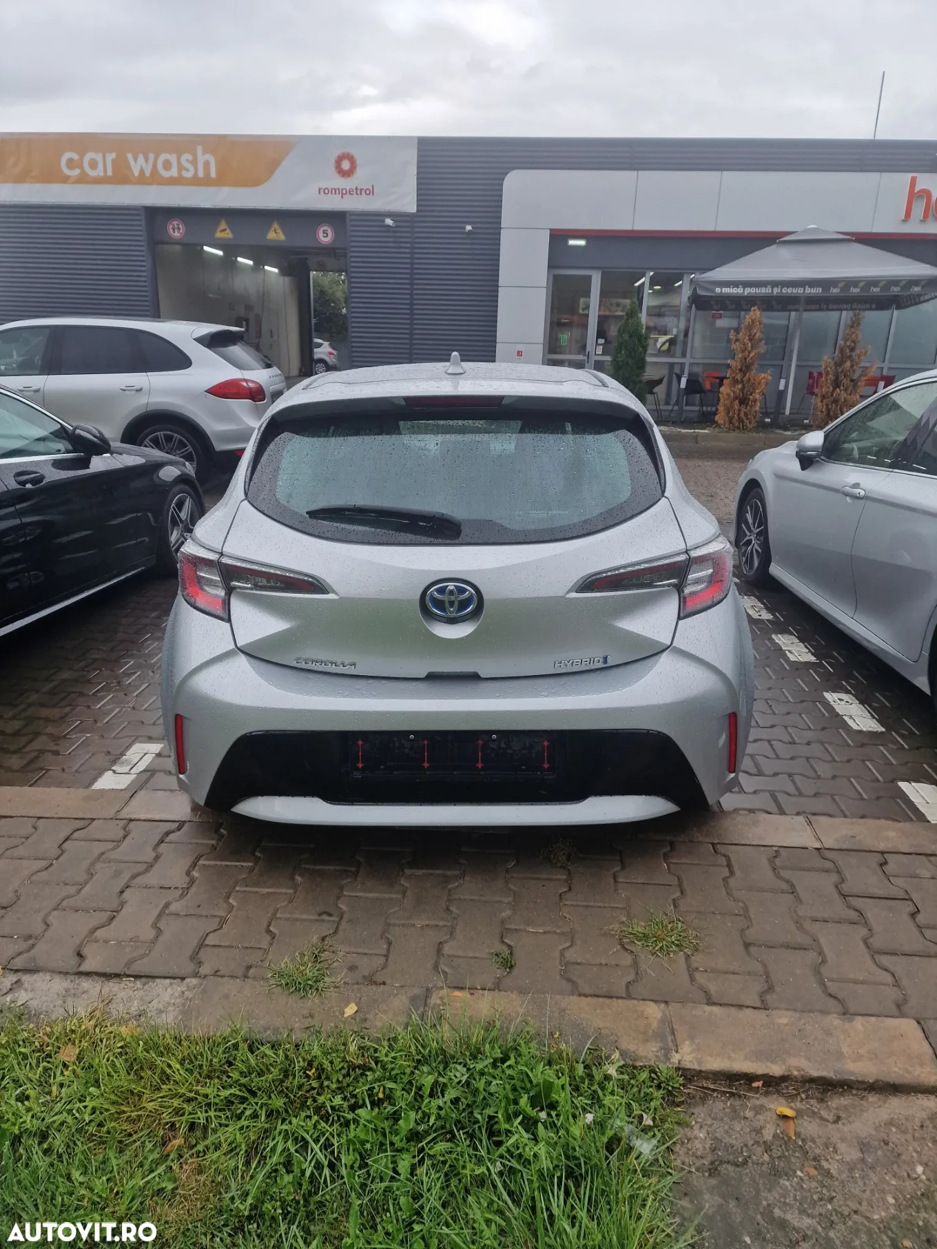 Toyota Corolla - 4