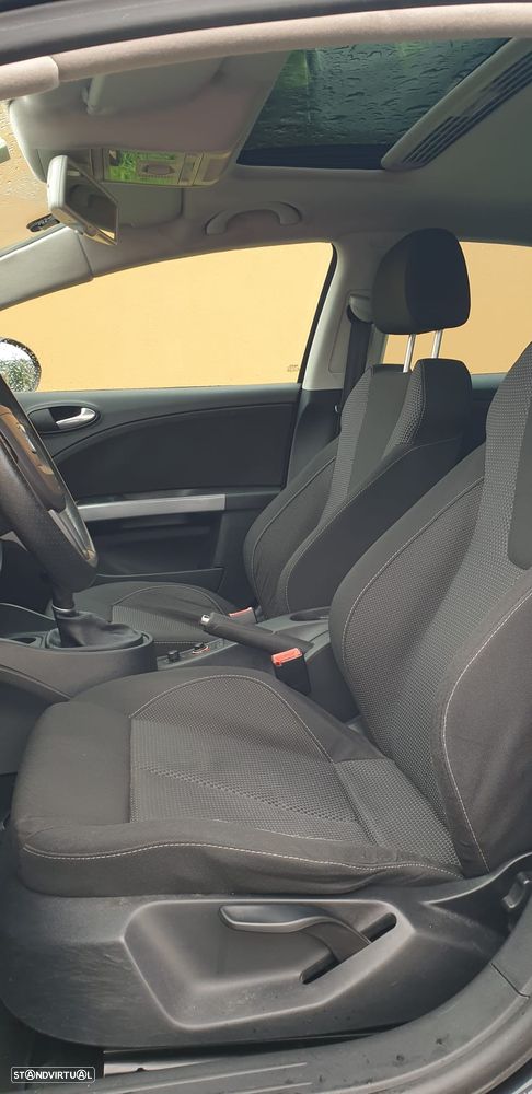 SEAT Leon 1.6 TDI Sport - 9