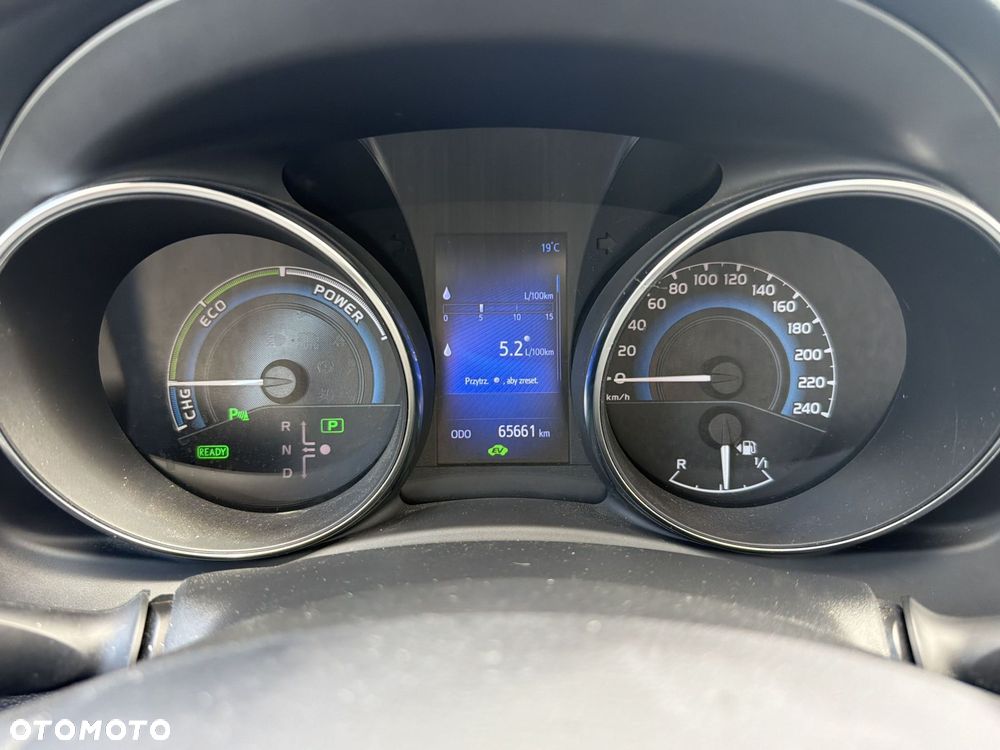 Toyota Auris - 17