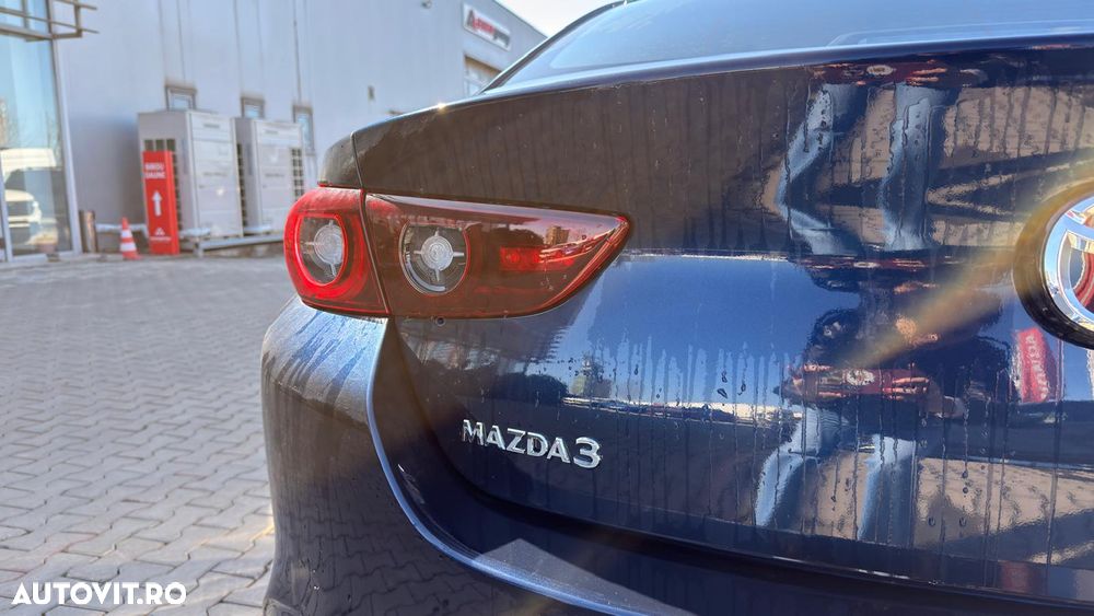 Mazda 3 e-Skyactiv X186 AT MHEV Center-Line - 7