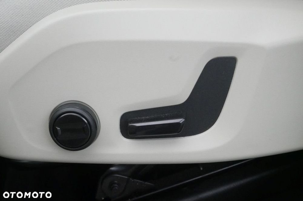 Volvo XC 60 - 28