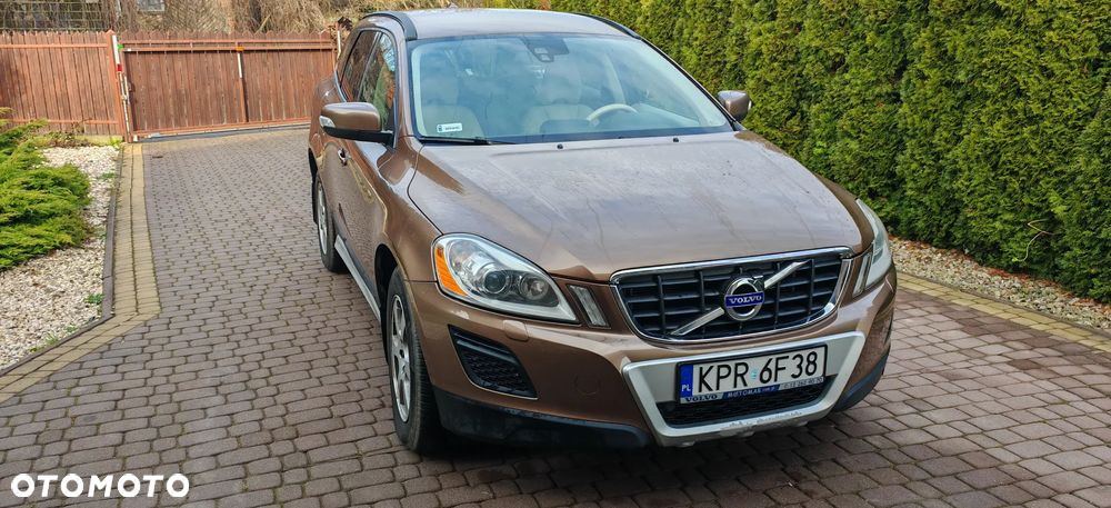 Volvo XC 60 D3 AWD Kinetic - 2