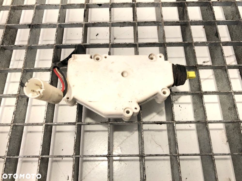 SIŁOWNIK CENTRALNEGO ZAMKA  DAF XF 2012 - 2022 FT 460 1893637 - 1