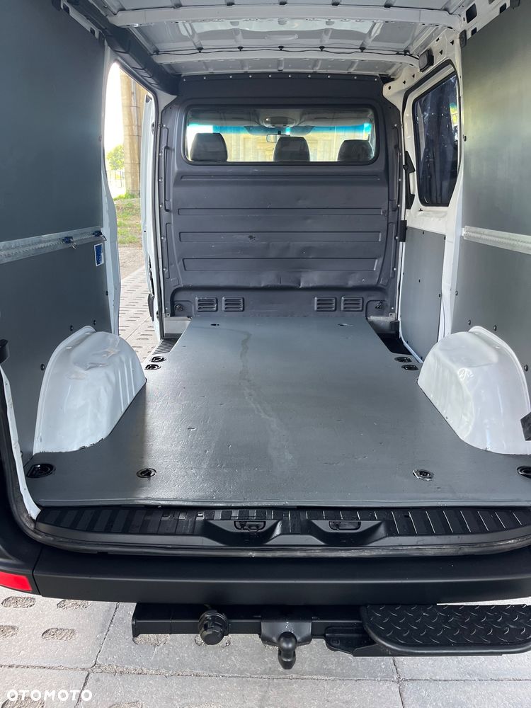 Mercedes-Benz Sprinter - 27
