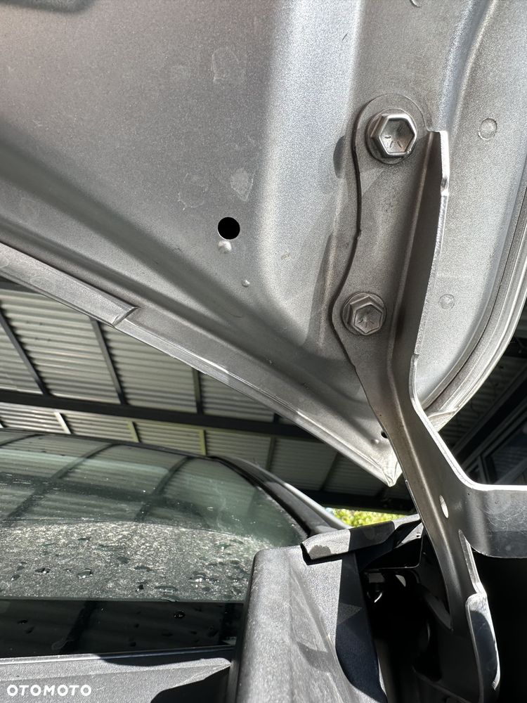 Toyota RAV4 Hybrid Premium 4x4 - 15