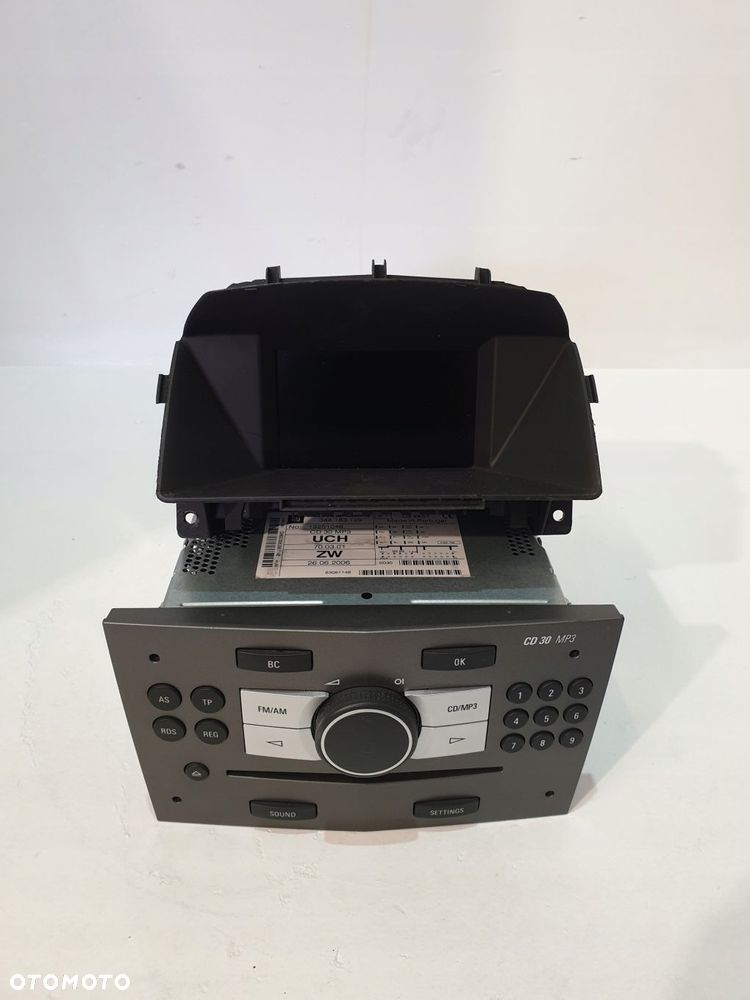 radio cd wyświetlacz 13251048 opel zafira b 1.9cdti 07r - 2