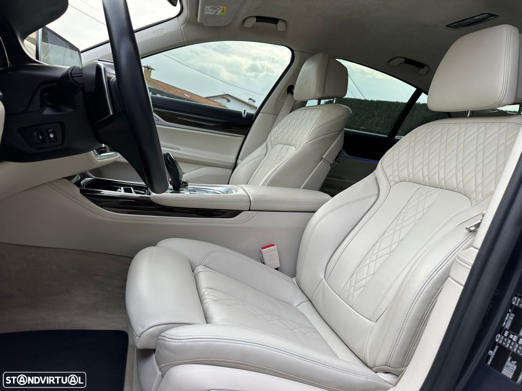 BMW 730 d xDrive - 16