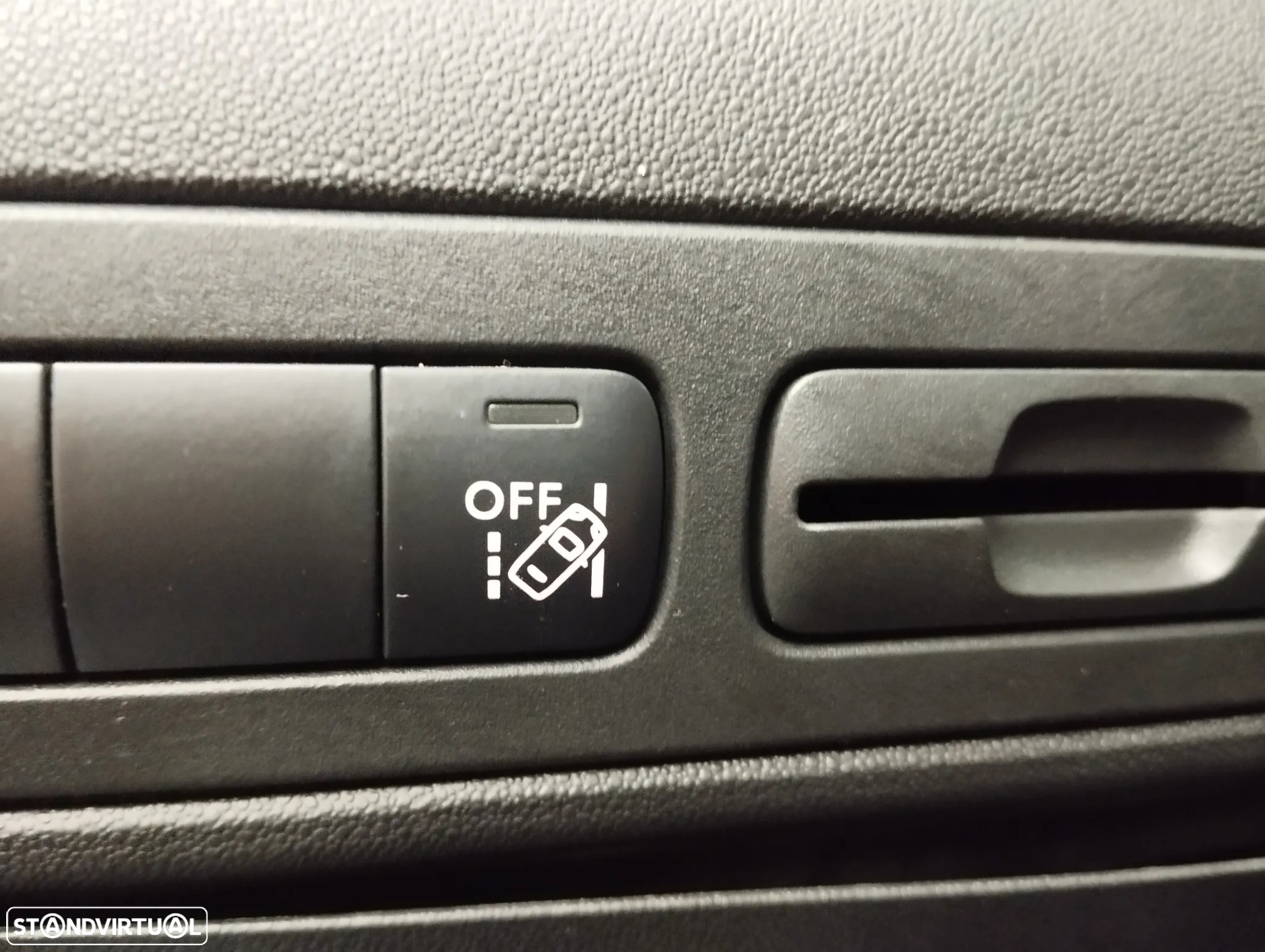 Citroën C3 Aircross 1.2 PureTech Plus - 18