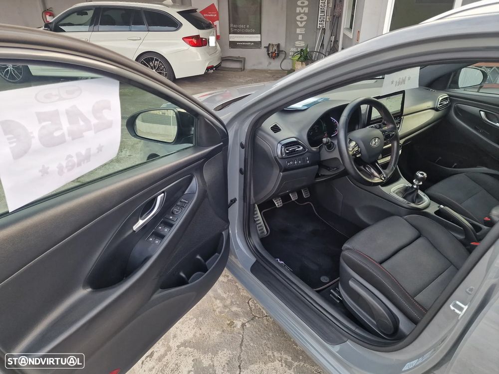 Hyundai i30 SW 1.6 CRDi N-Line - 8
