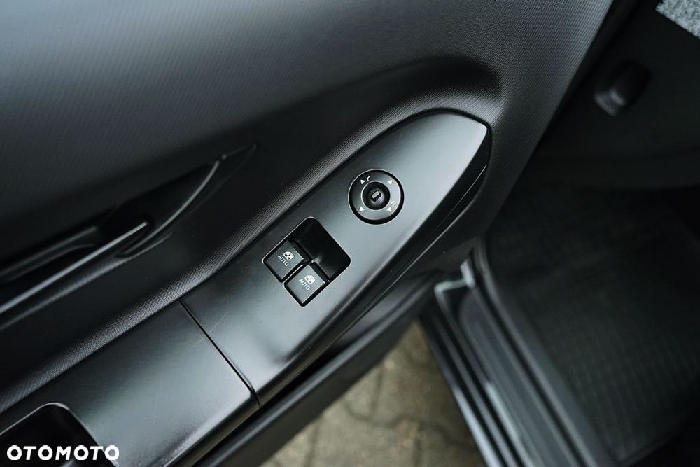 Kia Ceed 1.6 CRDi 90 ISG Vision - 16