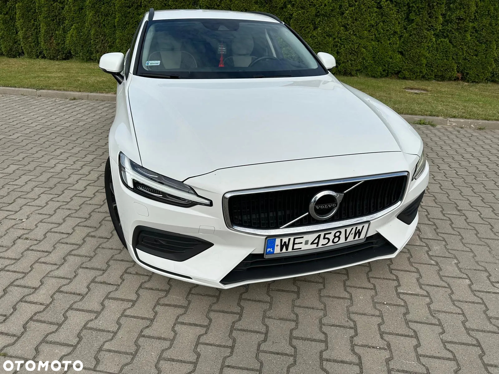 Volvo V60 D4 Momentum Pro - 10